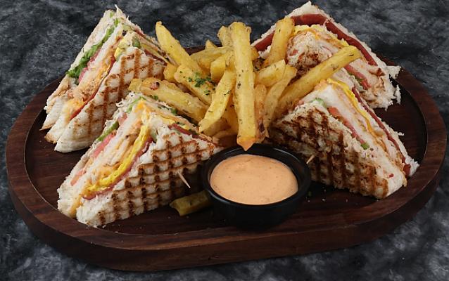 Smoky BBQ Chicken Sandwich