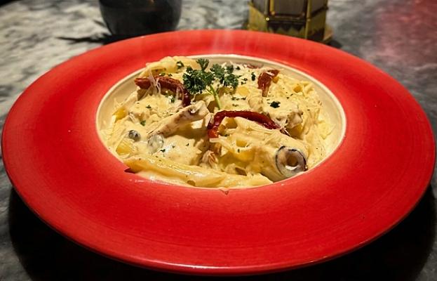PENNE WITH SMOKED CHICKEN