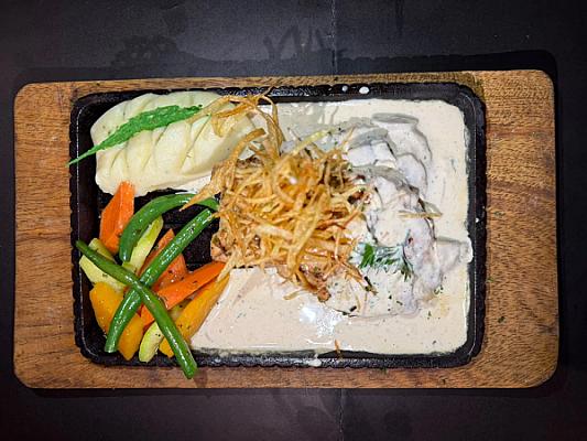 Signature Mushroom Chicken