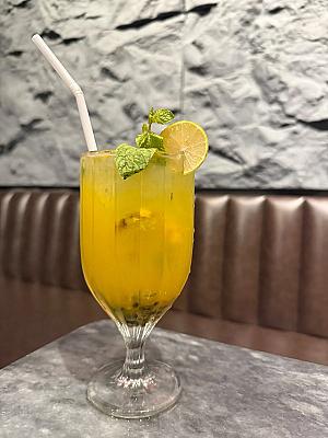 Passion Fruit Mojito